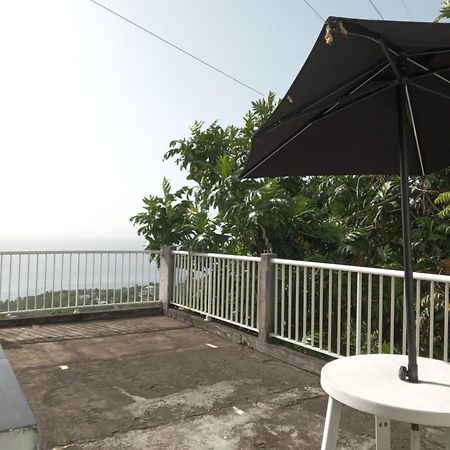 Nouveau Logement Neuf Prix Attractif Chambre Simple Ou Double Haut De Villa Terrasse Vue Sur Mer Bouillante Exterior foto